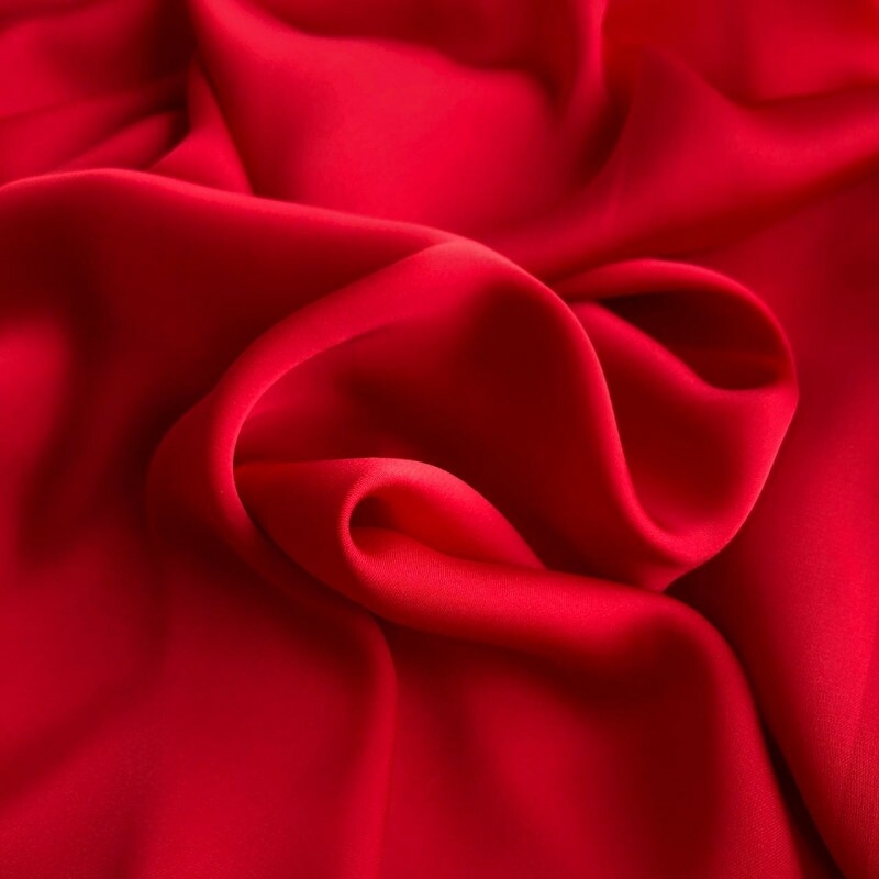 Último Corte - 1,15m - Cetim Lady Vermelho
